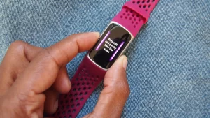 fitbit charge 5 waterproof